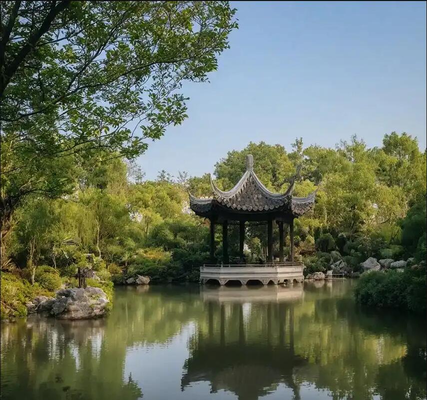 广西雪枫土建有限公司